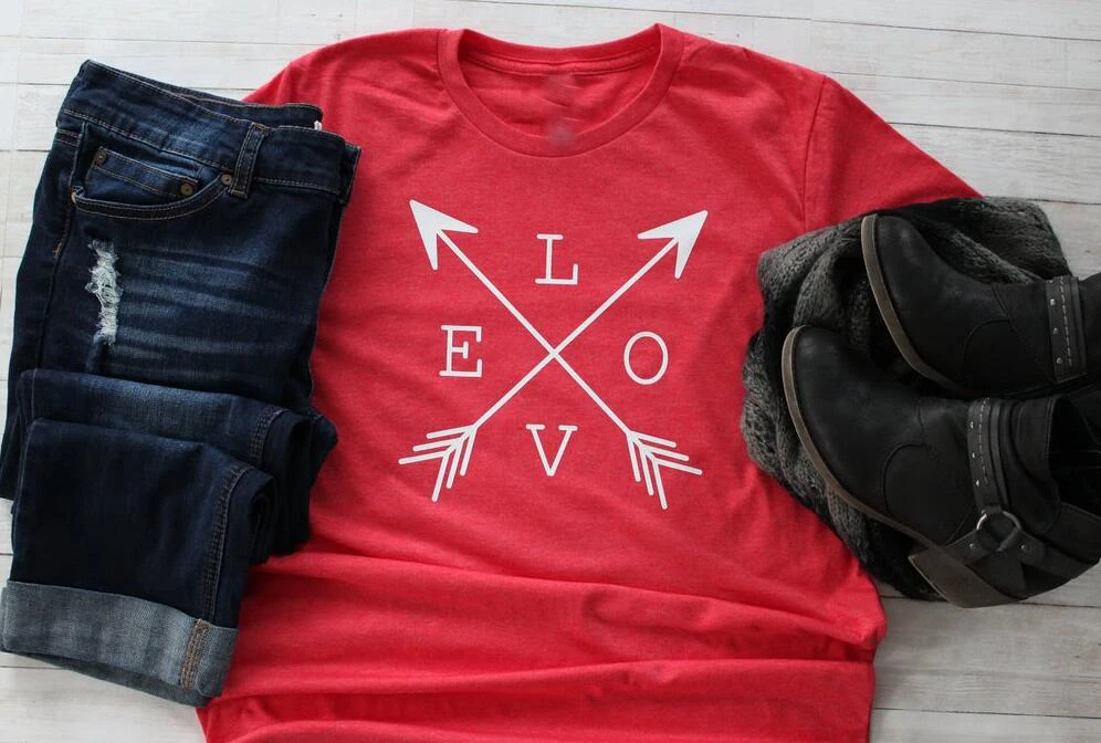 Женская футболка со стрелками LOVE на День святого Валентина модная повседневная с