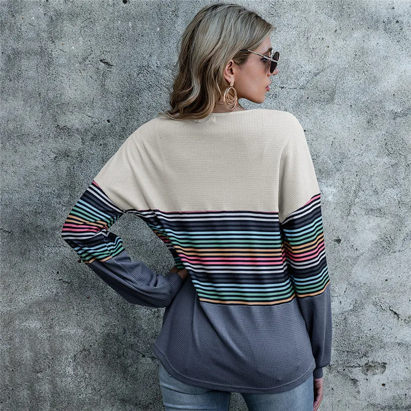 

Casual Striped Women T-shirts 2021 Spring Fashion V-neck Button Lantern Sleeves Loose Tops