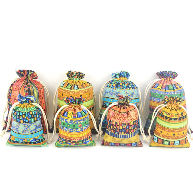 

Vintage Cotton Fabric Gift Bags Packing Jewelry Drawstring Pouch Cosmetic Wedding Candy Wrappling Reusable Festival Sachet Print