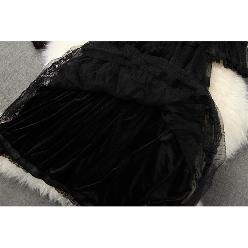 

Spring Designer 2020 Women Runway Dress Elegant Lady Flare Sleeve Beading Lace Ruffles Layered Black Sexy Velvet Party Dresses