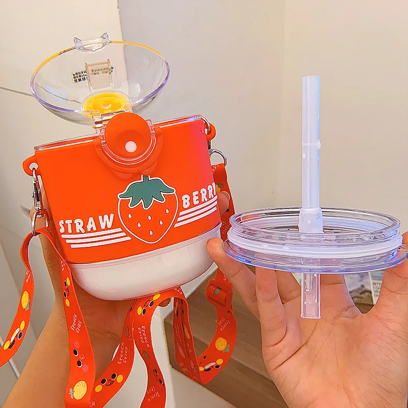 

390ml Kids Outdoor Tumbler Children Cartoon Strawberry School Drinking Water Straw Bottle Baby Portable Cup with Hand Strap