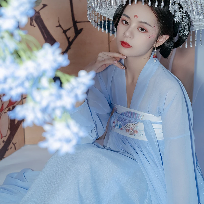 

Оригинальная китайская одежда Hanfu Carding из ракушечной ткани, новый стиль, двубортное весенне-летнее осеннее платье с вышивкой на груди