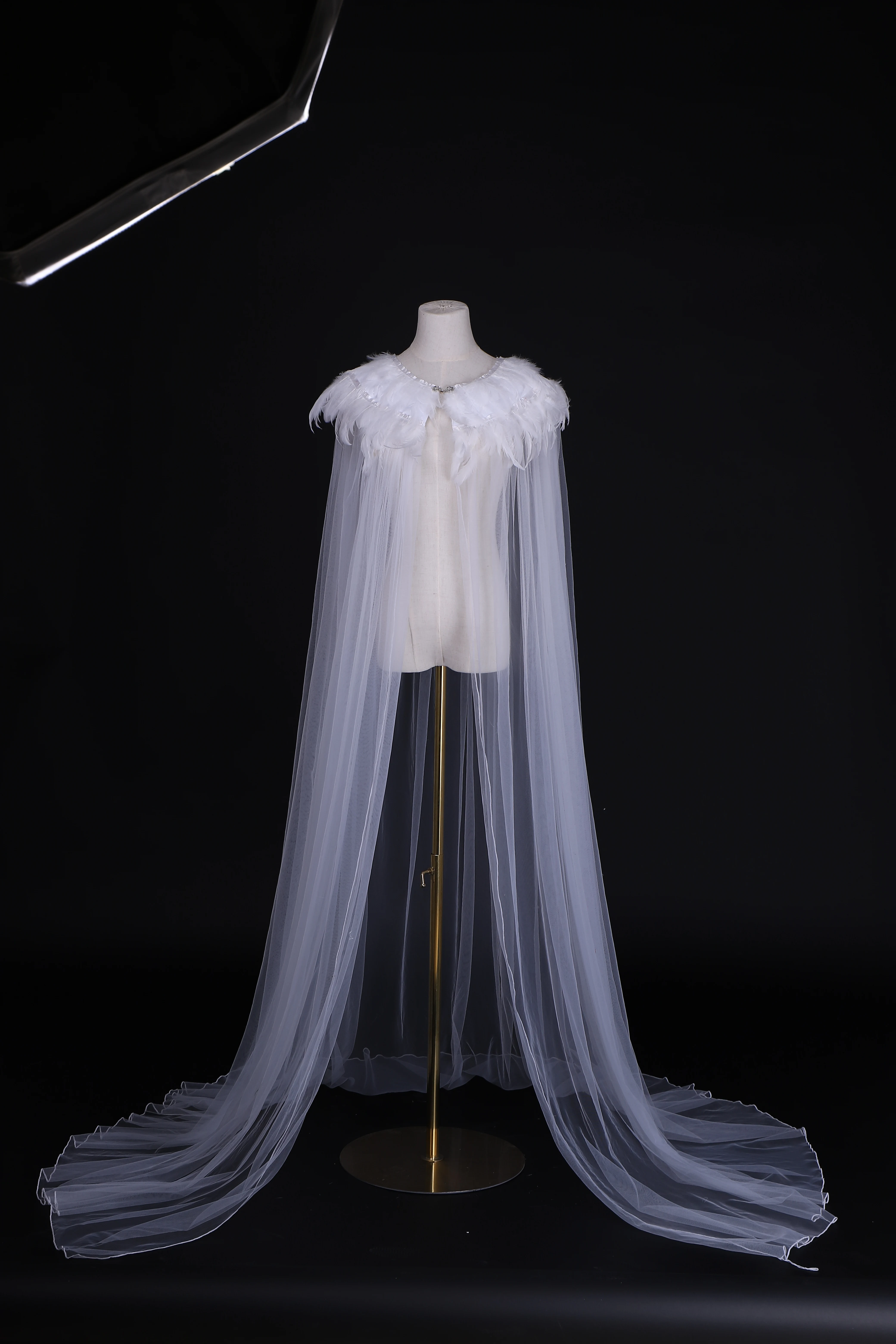 CostumeBuy Сексуальная Иллюзия длинное женское накидка с перьями Тюль ночная рубашка