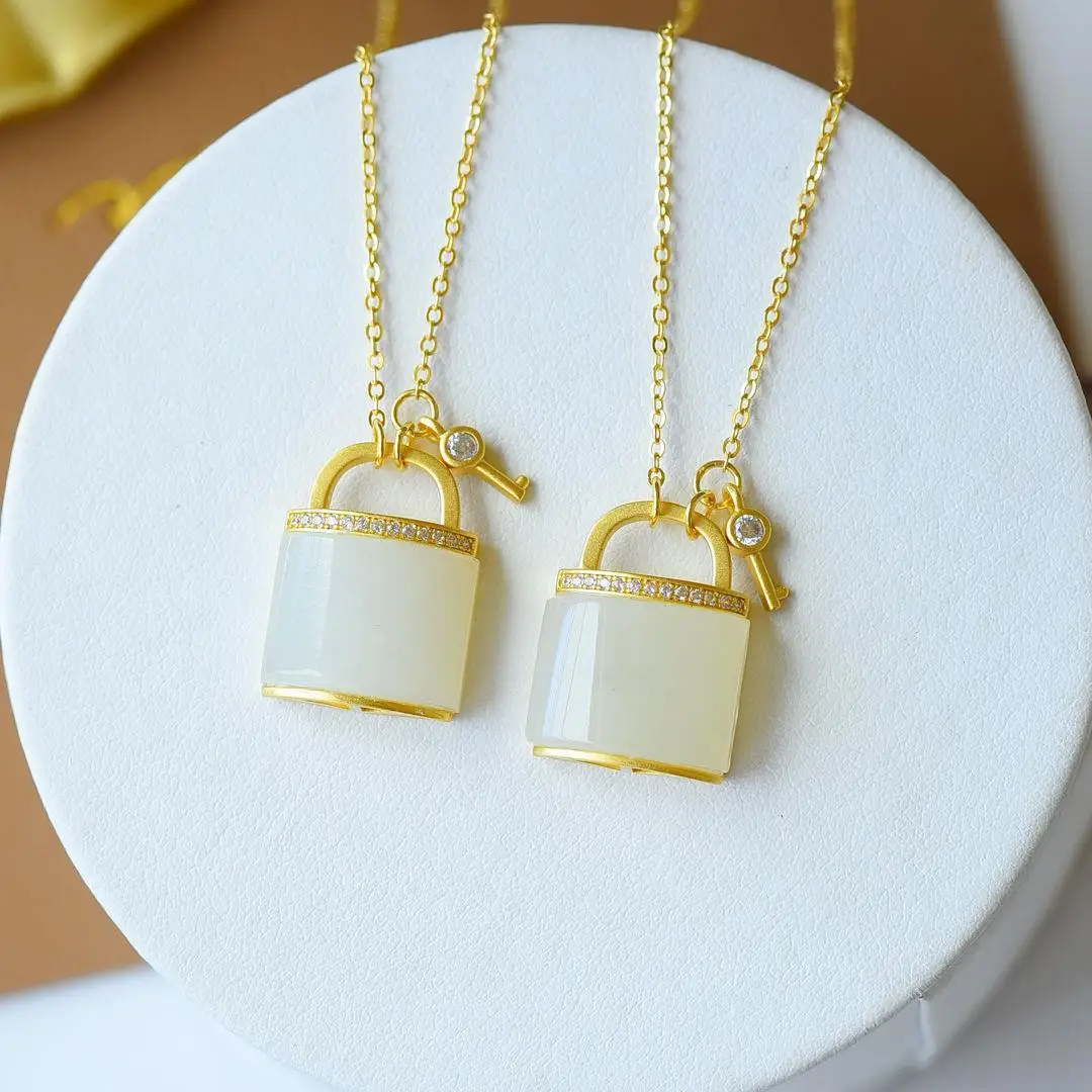 

Hetian Jade Necklace Female White Jade Small Lock Jade Pendant S925 Sterling Silver Clavicle Chain Female Simple Temperament for