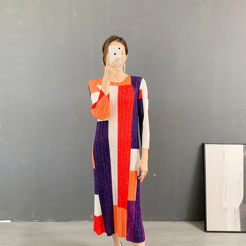 

Женское плиссированное платье Issey Miyake, дизайнерское весеннее платье с длинным рукавом и принтом, элегантное плиссированное платье