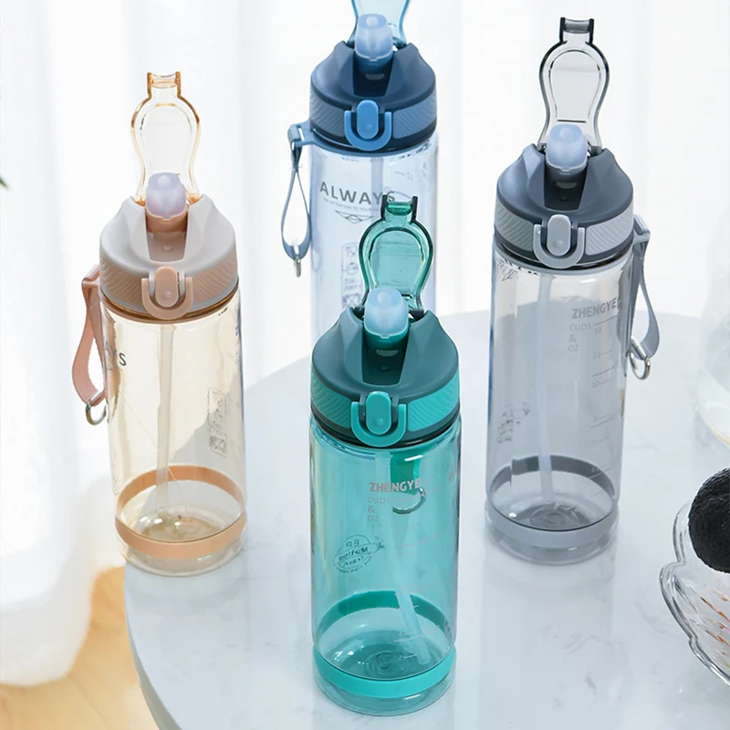 бутылка для воды спорт 800 мл Спортивная с соломинкой пластиковая прозрачная