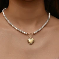 2021 trend elegant jewelry pearl chain necklace heart pendant necklace unquie women fashion necklace wholesale x037