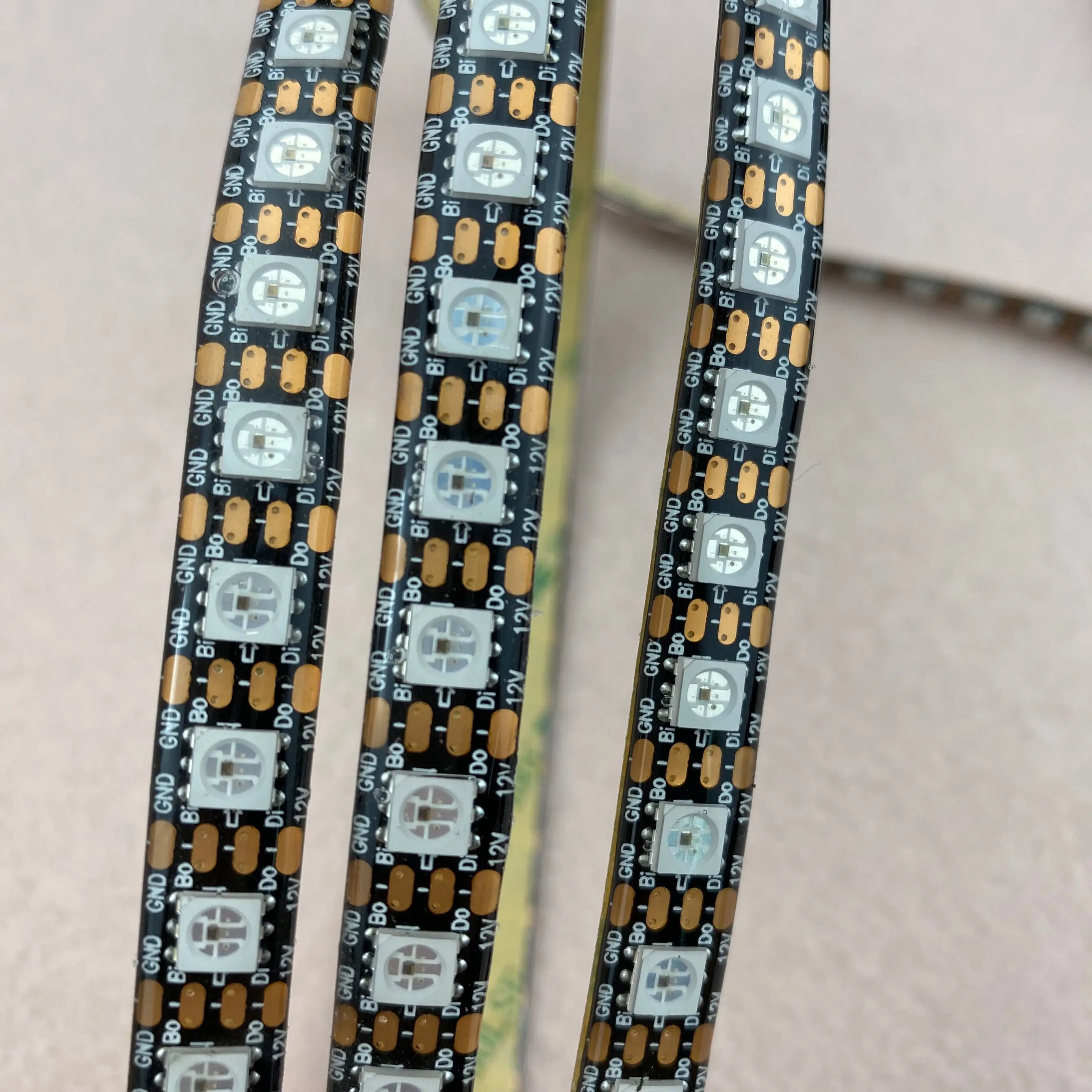

BLACK PCB 96leds/m WS2815 DC12V addressable full color RGB 5050 LED strip;3m/reel;waterproof in silicon coating;IP65
