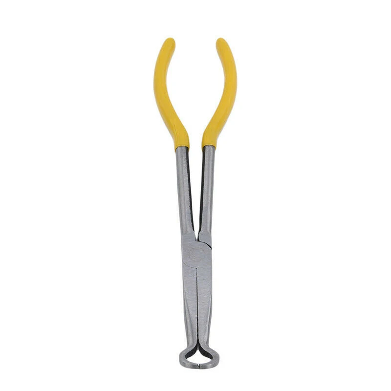 Свечи зажигания автомобиля коммутационным шнуром для удаления плоскогубцы с