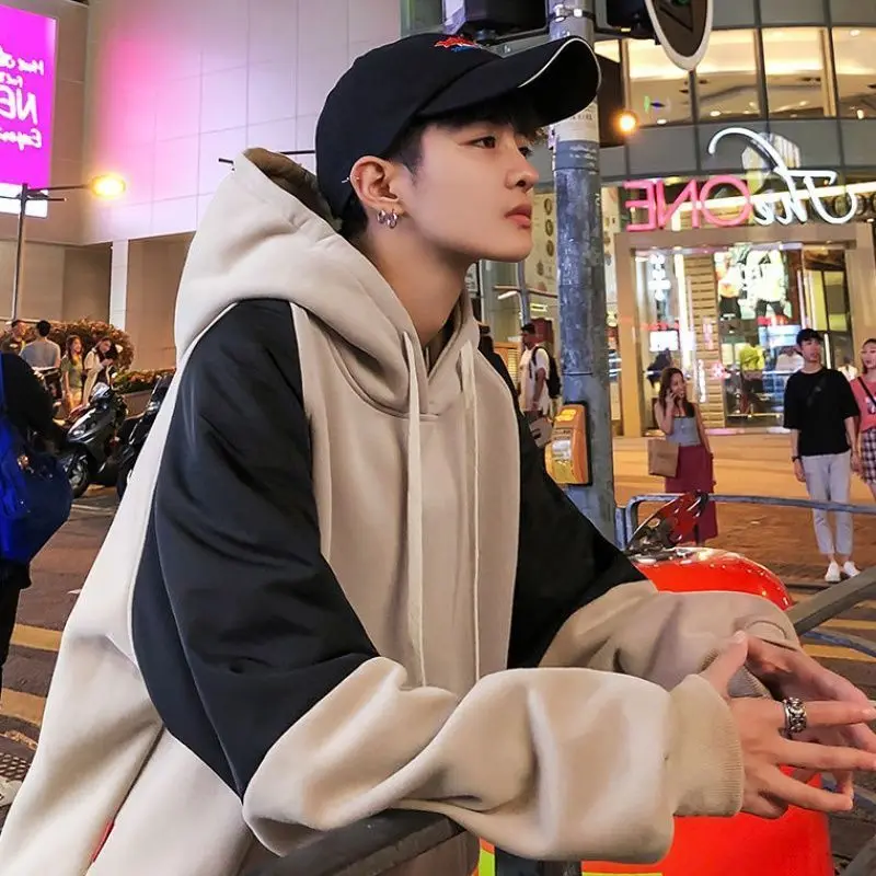 

ZOGAA 2021 New Winter Sweatshirt Male Korean Student Loose Hedging Trend Contrast Stitching Hooded Men's Thickened Sweatshirt