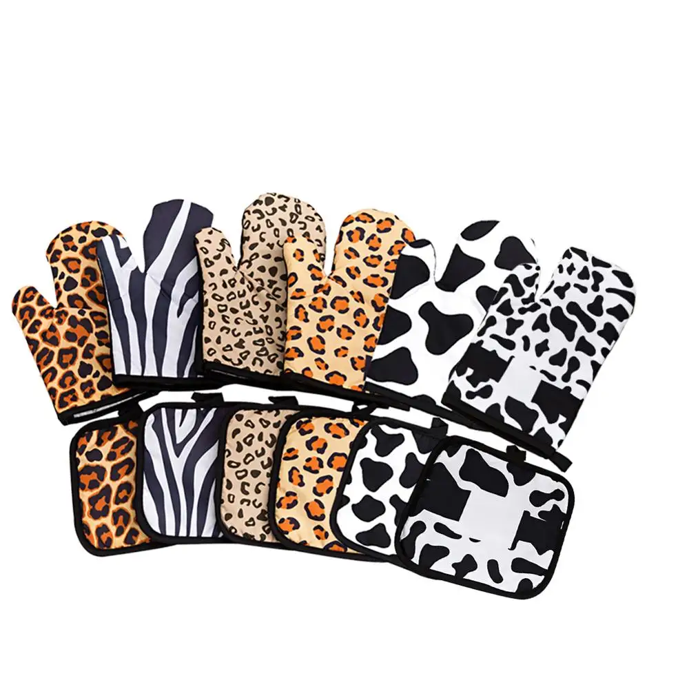 

2pcs Insulation Gloves Leopard Pattern Kitchen Pad Cooking Microwave Gloves Baking BBQ Oven Potholders Oven Mitts Kitchen Gloves