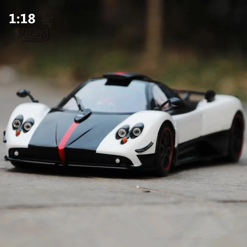 Весы 1:18 для Pagani Sports Car Игрушечная модель из искусственного сплава суперкаст Huayra