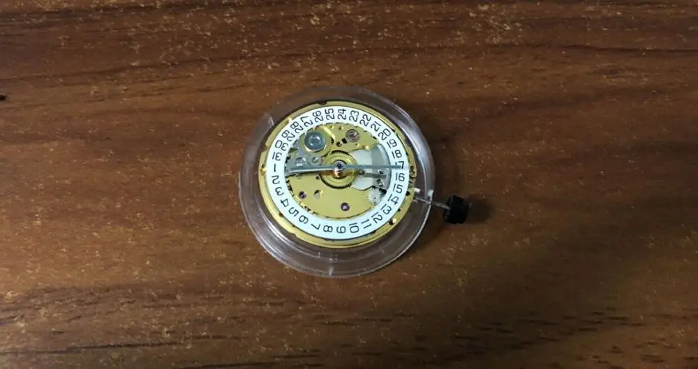 

Клон Seagull ST2130 ETA 2824-2 Sellita SW-200 Perlage белый/золотой H3 Дата