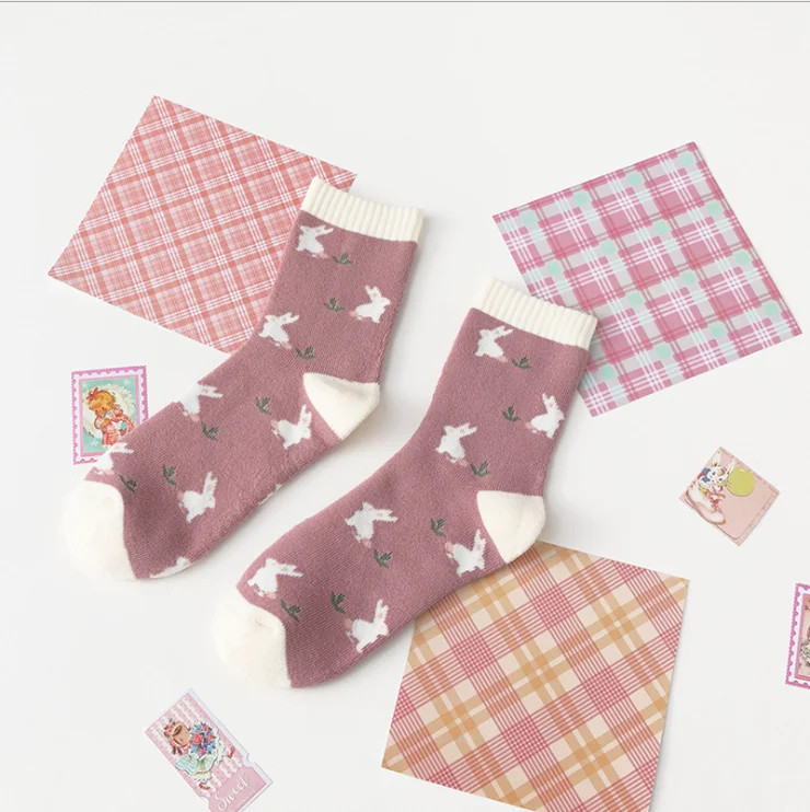 

Women's Terry autumn and winter thickened thermal middle tube sweet pink houndstooth design rabbit cotton socks 5 pairs/piece