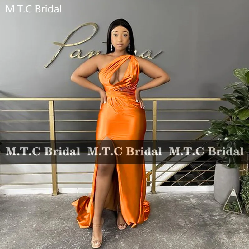 

Shiny Orange One Shoulder Prom Gowns For Black Girls Side Slit Cut-out Sexy Mermaid Silk Satin Wedding Party Dresses Plus Size