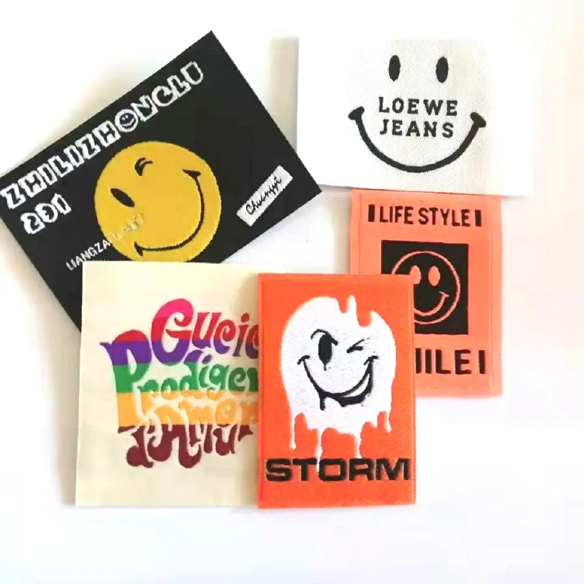 

Mixed 5Pcs Per Pack Soft Cloth Labels Various Letter Embroidery Hand Made Collar For Diy Knitted Printed Cotton Woven Sew Tags