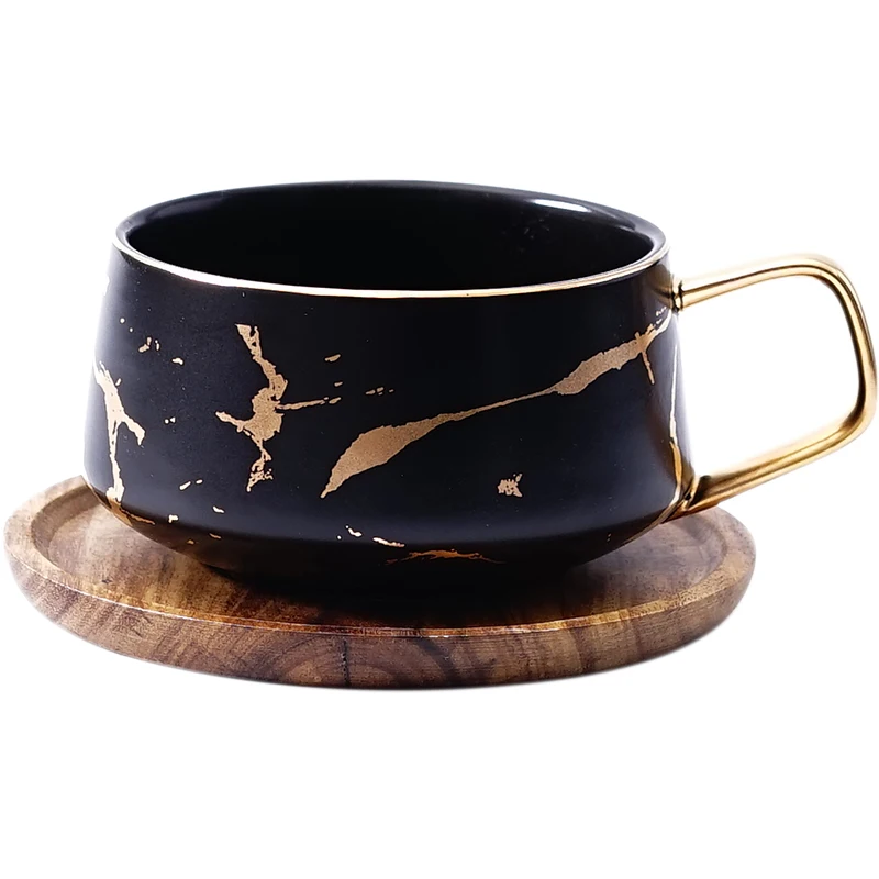 Золотая керамическая кружка в скандинавском стиле креативная с мраморным узором