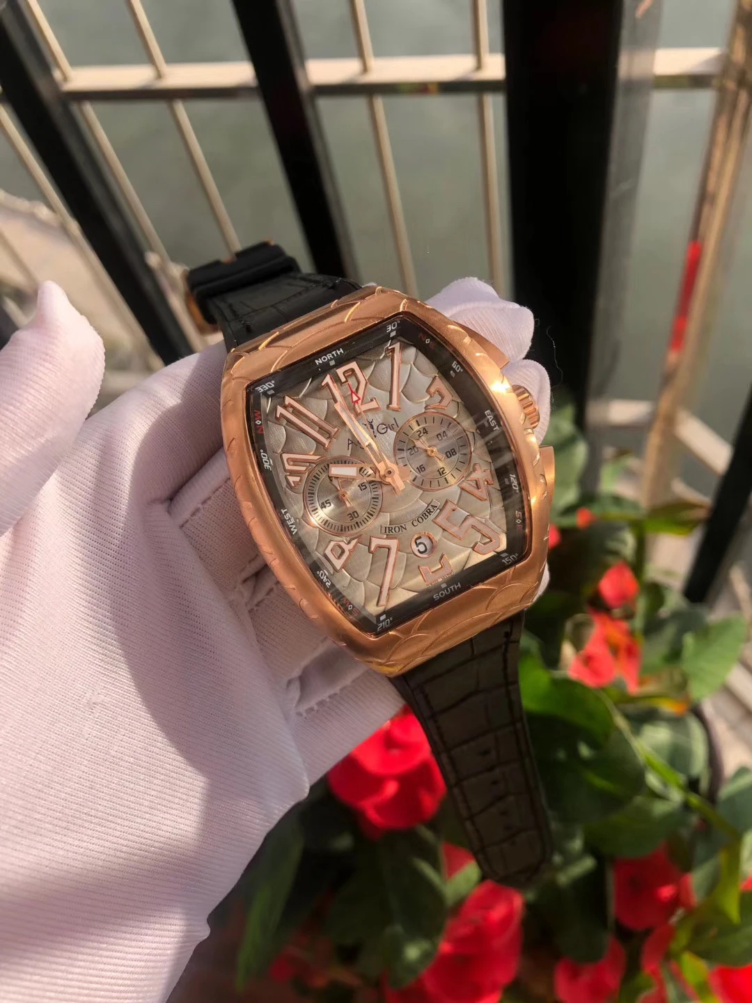 

Classic New Men Silver Rose Gold Black Quartz Chronograph Sapphire Stainless Steel Luminous Gent Rubber Leather Snake Watch