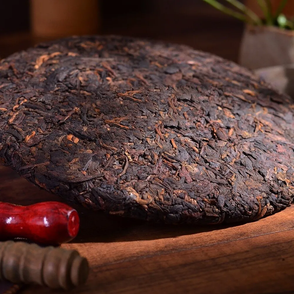 

8 Years Aged Fragrant Puer Tea Chinese Tea 357g Yunnan Old Ripe Pu-erh Tea China Tea Health Care Pu'er Tea Cake For Weight Lose