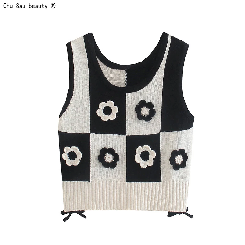 

Новинка 2021 Ранняя осень женский винтажный вязаный жилет без рукавов с круглым вырезом клетчатый цветочный вязаный крючком с боковыми шнуро...