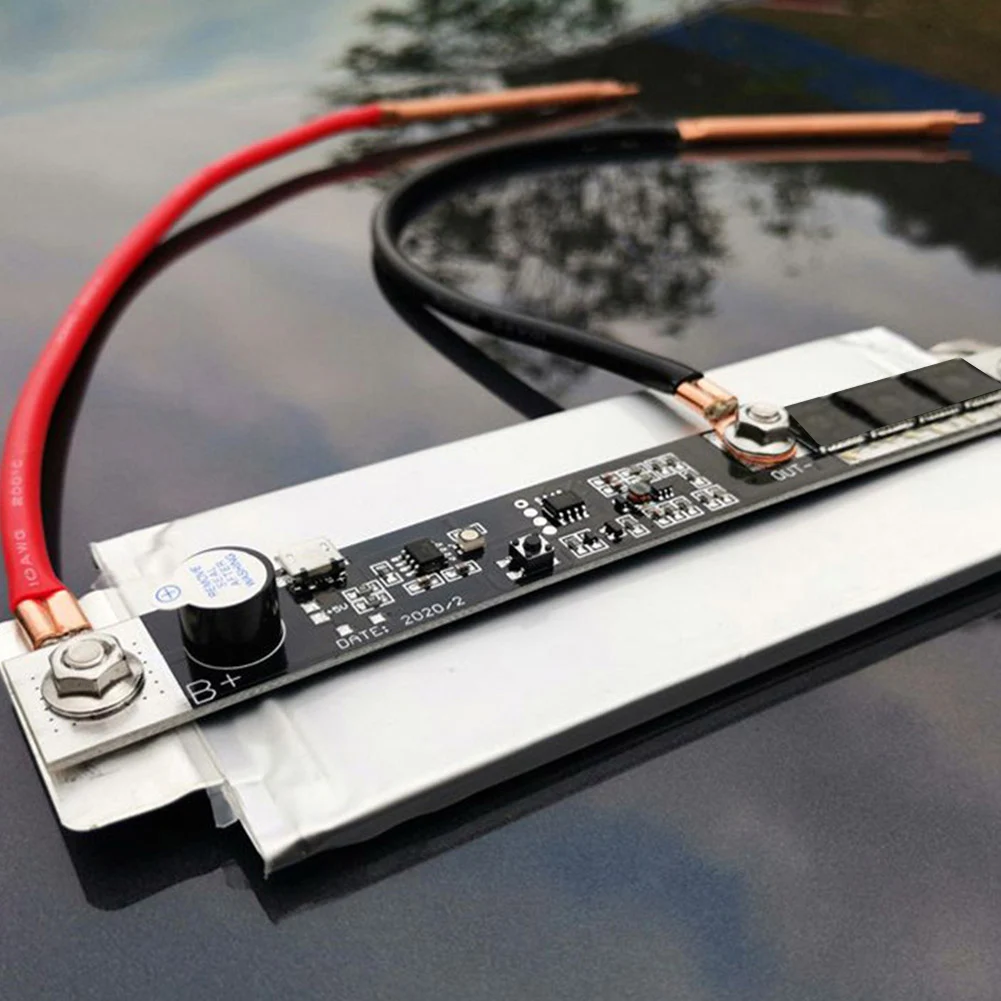 

Модуль управления зарядкой портативный 3,7 в 4,2 в PCB оборудование практичный безопасный низкое напряжение мини-спот DIY никелевая полоса батар...