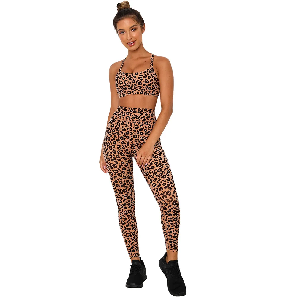 

New yoga wear suit yoga set tight running fitness sports leopard women fitness clothes quick dry two pieces top pant LC26074
