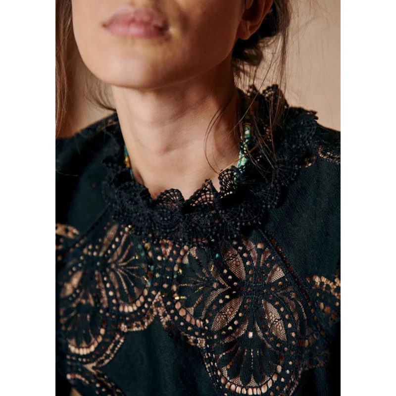 

Women Sweater Lace Stitching Retro Intellectual Gentle Top