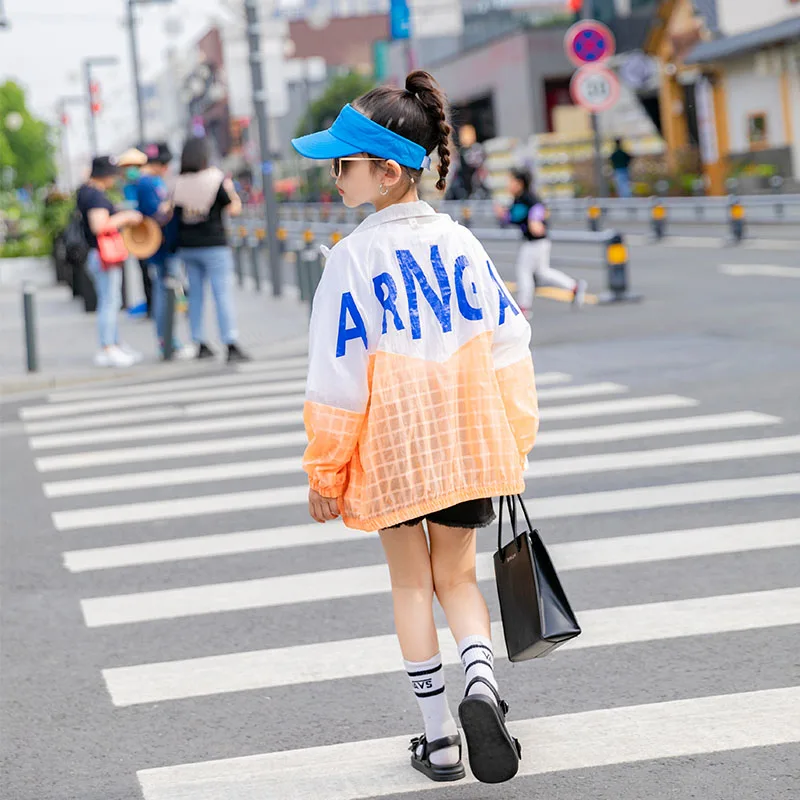 Солнцезащитная Одежда для девочек летние топы модная тонкая пляжная рубашка с