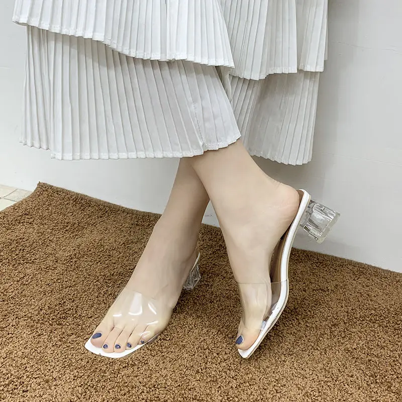 

Women Fashion Plus Size Slippers Summer Newest Transparent Sandals and Slippers Mid-heel Thick-Heel Flip-Flops Women's Shoes