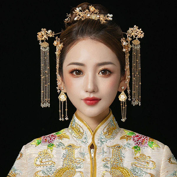 

Xiuhe headdress bride 2021 new simple atmosphere Chinese Golden Phoenix crown wedding Xiuhe suit round face hair ornament