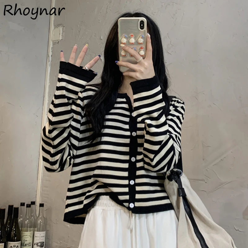 

Cardigan Women Cropped Sweater Fashion Striped Vintage Lazy Loose Basic O-neck College Casual Long Sleeve All-match Temperament