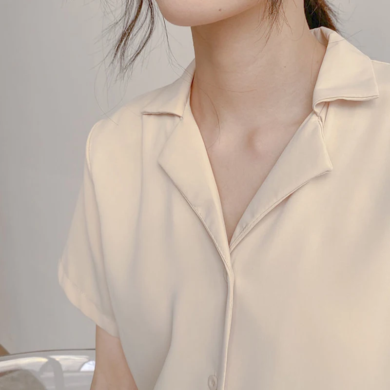 

Dabourfeel 2021 Summer White Tops And Blouse Female Retro Korean Professional Lapel Short-Sleeved Solid Color Shirts Basic