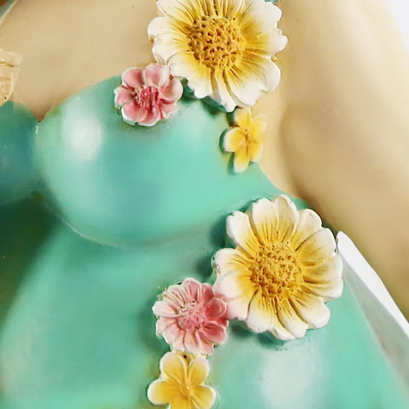 Скульптура героев американской серии Мама и сын Теплая семейная статуя из смолы