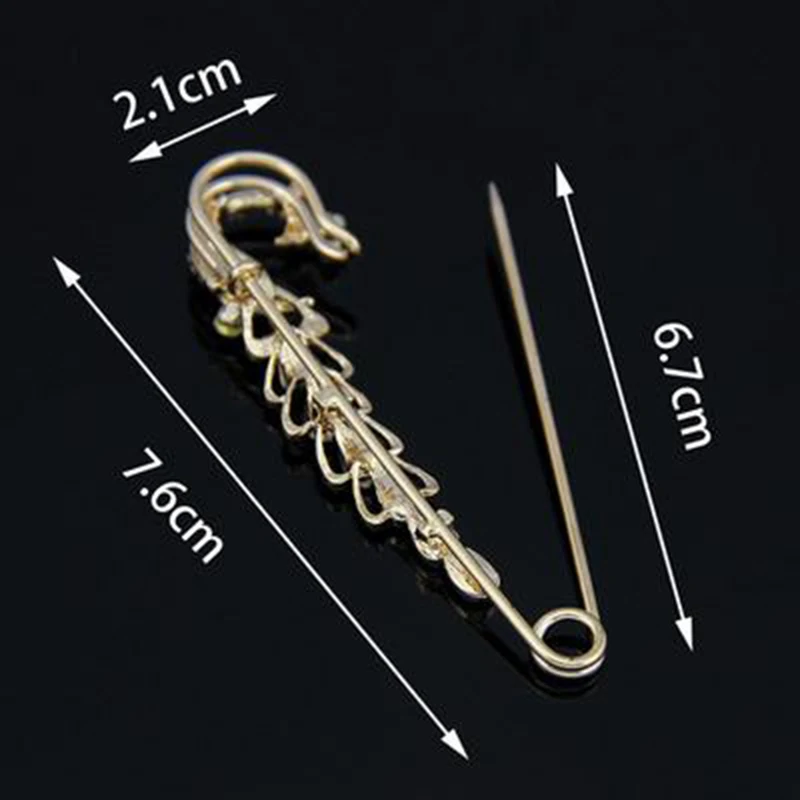 

Exquisite Peacock Crystal Needle Accessories Elegant Fashion Fancy Brooch