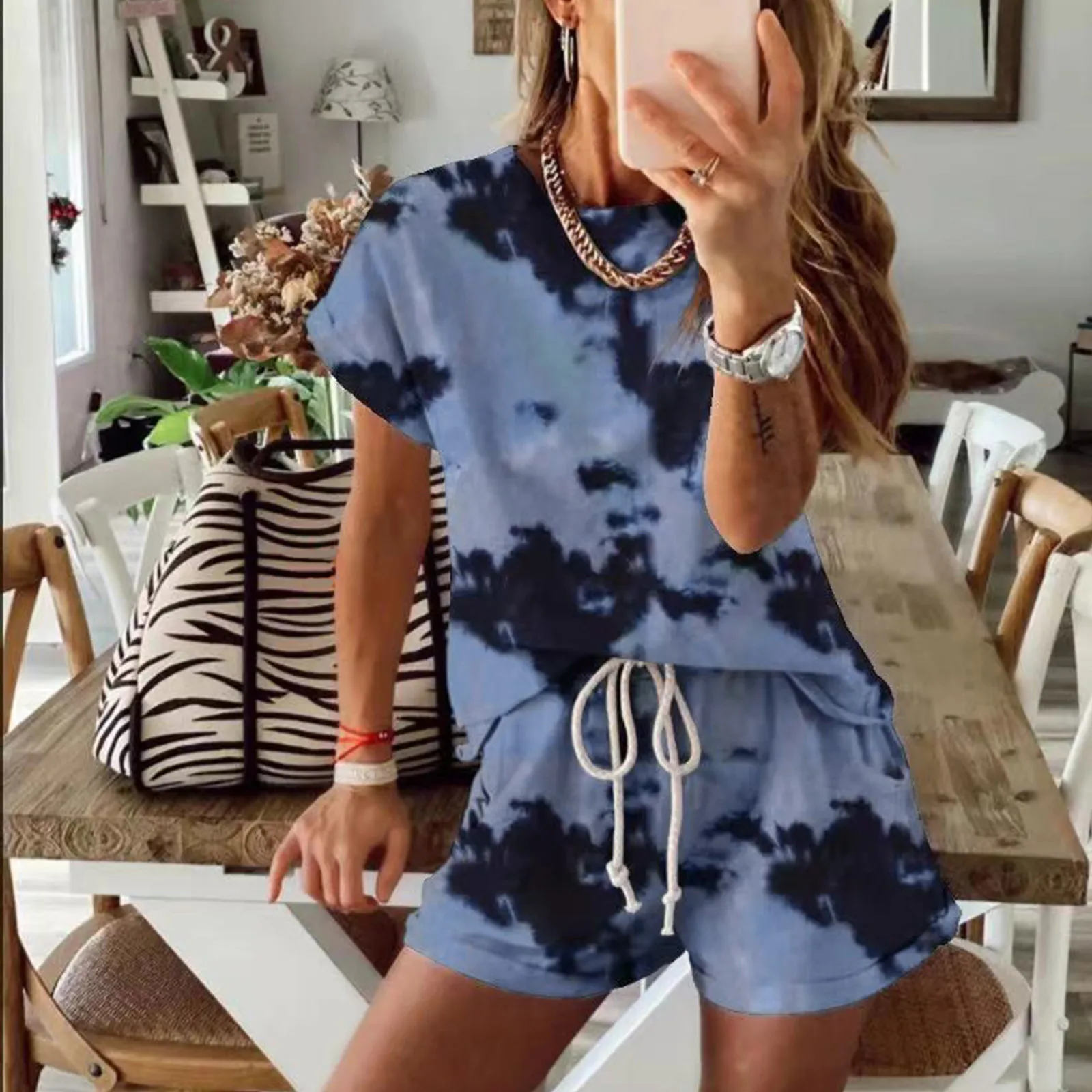 

Tie-dye Gradient Printed Short Sets For Women Summer Short Sleeve T-shirts Loose Shorts High Elastic Waist Home Clothes Female