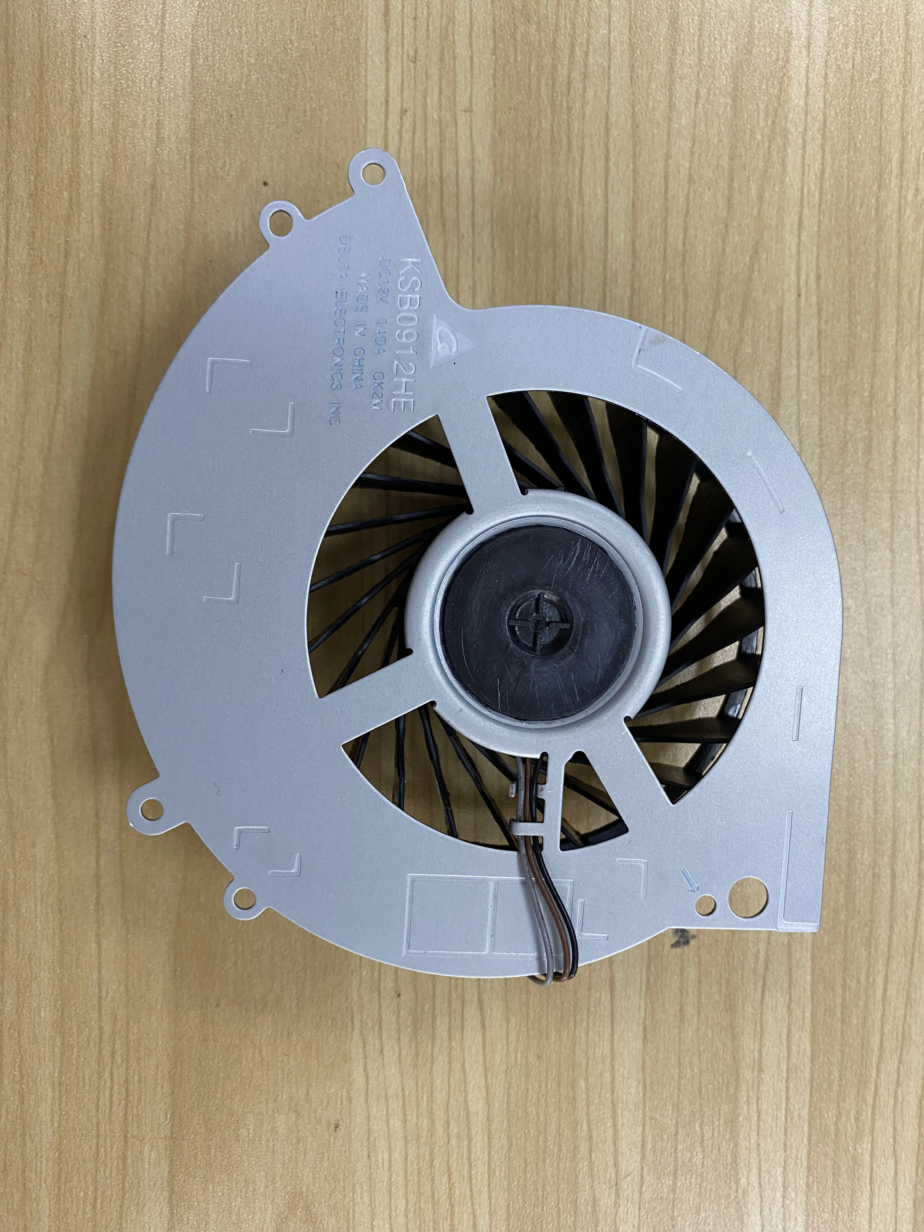 Сменный оригинальный вентилятор внутреннего охлаждения для PS4 1200 вентиляторы