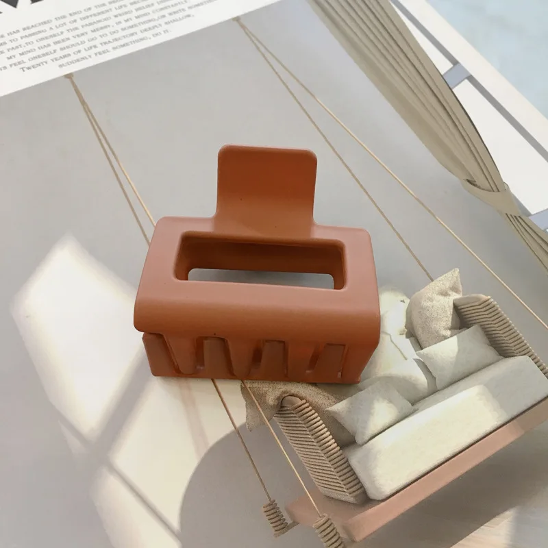 

Simple Frosted Medium Square Plate Hair Claw Jewelry for Women