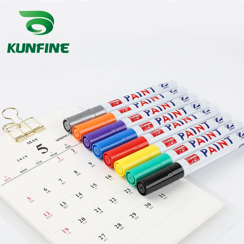 Автомобильные шины протектор металлическая фотография искусственное