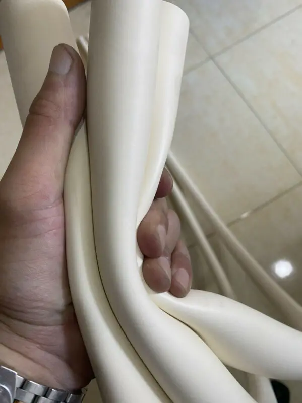 Белый 1M 18-32 мм ID отстающего Термальность изоляционая лента губки пенопластовая