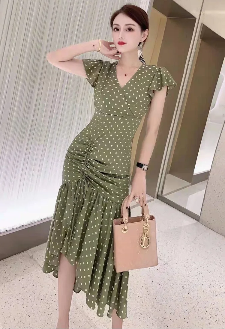 

New 2021 Summer Dress High Quality Women V-Neck Polka Dot Print Pleated String Deco Sexy Asymmetrical Dress Mermaid Green Black