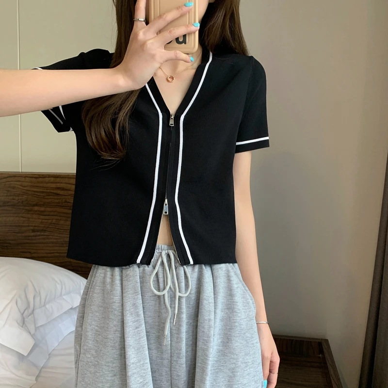 

Fashion women's knitted sweater 2021 summer new casual all-match v-neck knitted cardigan ice silk top