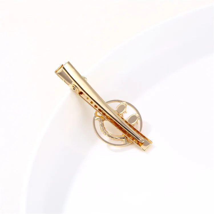 

2021 Hot fresh lady fashion three-dimensional duck mouth hair clip