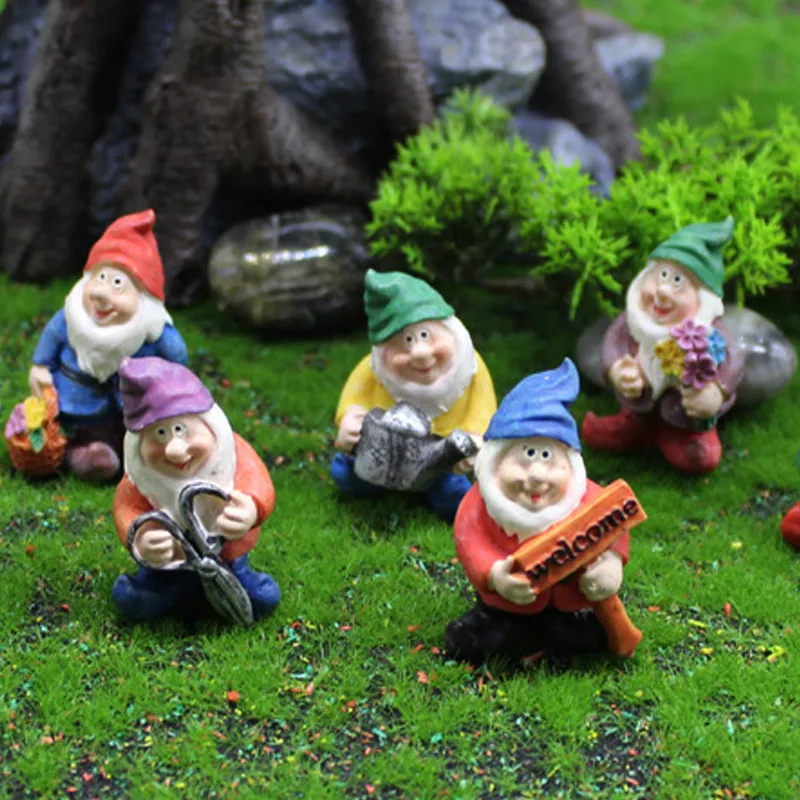 

Mini seven dwarfs moss micro landscape fairy tale garden ornaments DIY crafts figurines bonsai micro landscape decoration