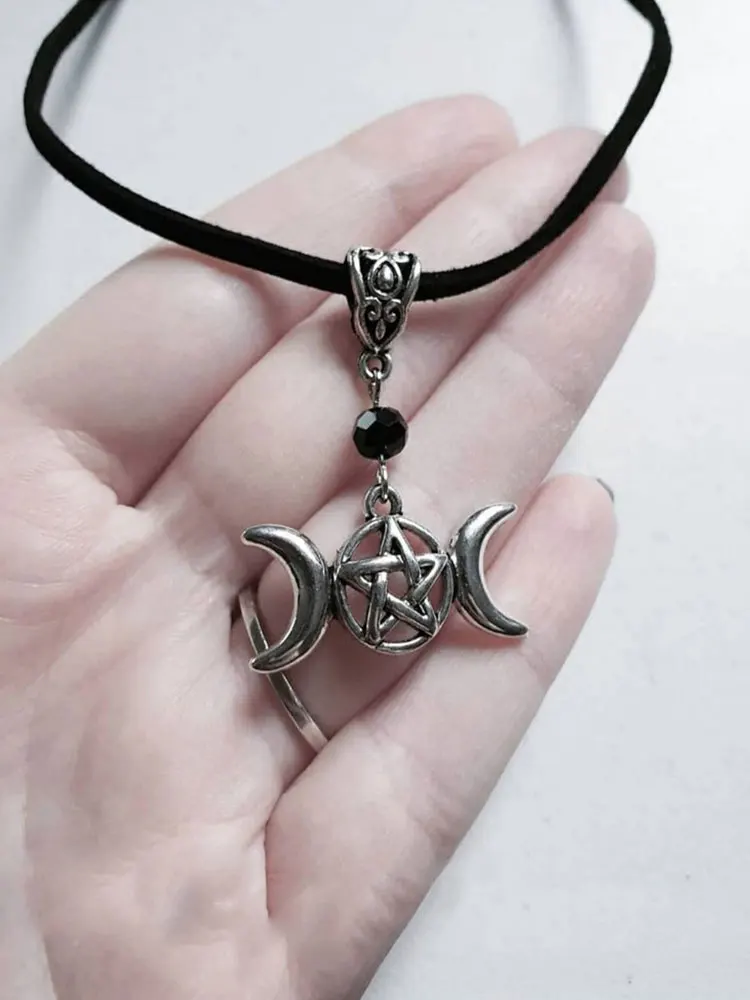 

moon and pentacle cord choker.Gothic black cord black glass crystal bead gorgeous