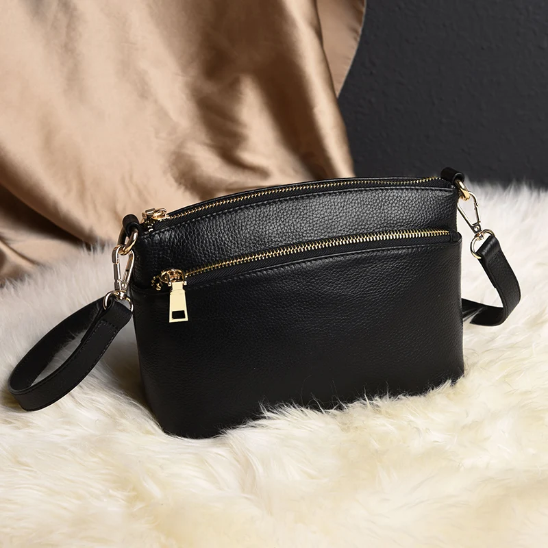 Маленькая дамская сумка через плечо из натуральной кожи сумочка и кисточка