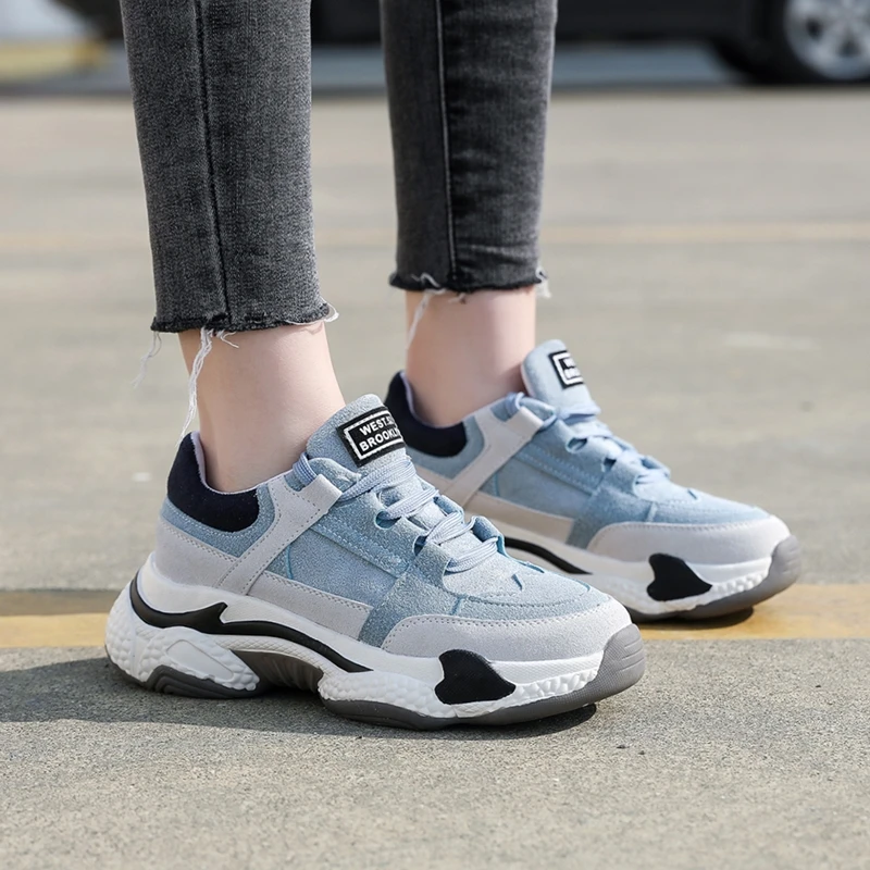 Женские кроссовки на толстой подошве синие повседневные массивной новинка