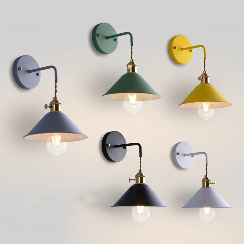 

Скандинавская простая прикроватная лампа, креативный индивидуальный ретро-светильник для коридора, гостиной, фоновая настенная лампа для ...
