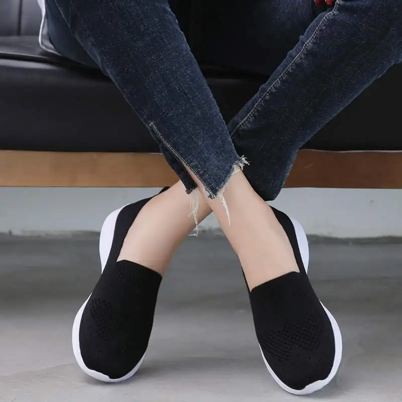 Женские сетчатые кроссовки для бега дышащие на плоской подошве спортивная обувь