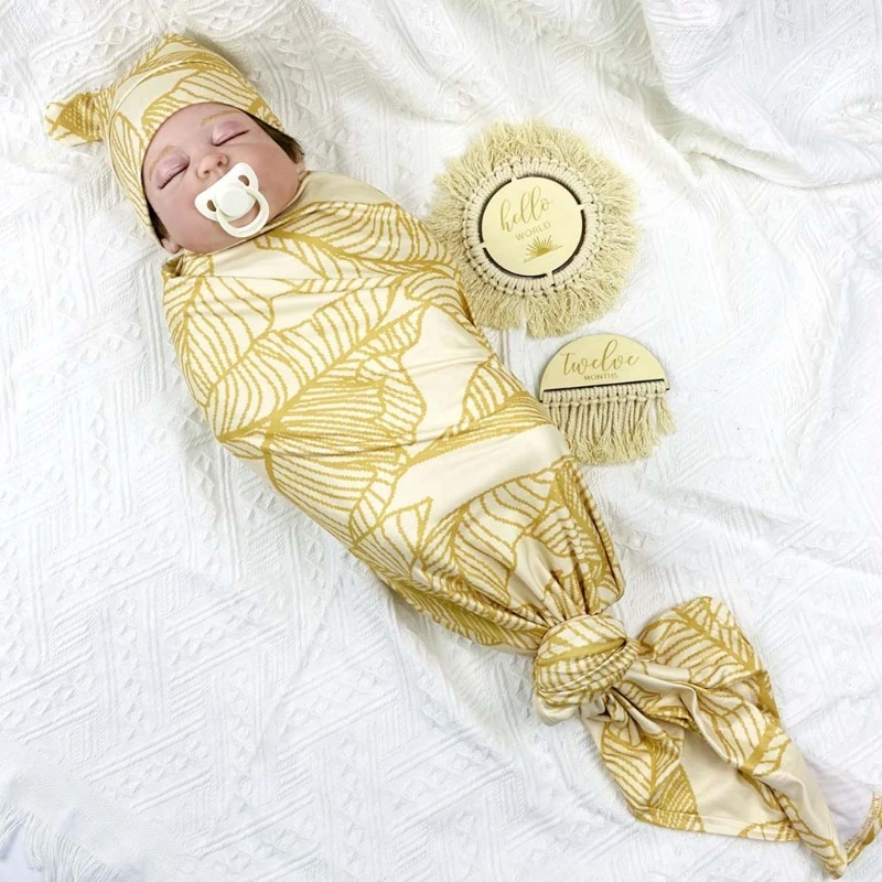 

N80C Newborn Monthly Growth Recording Milestone Card Handmade Tassels Wooden Teether Birth Commemorative Cards Photography Props