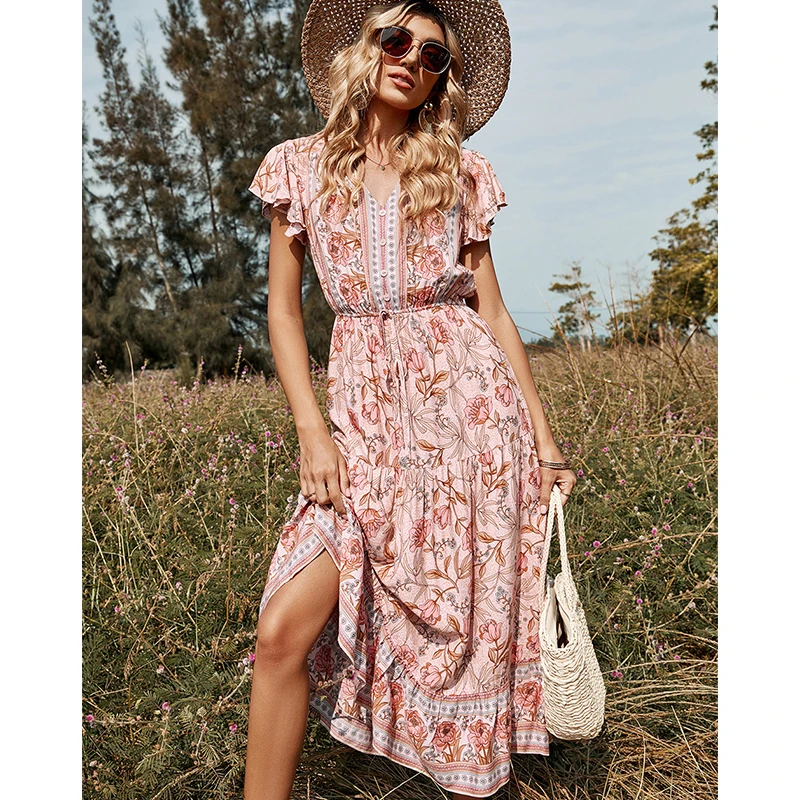 Женское платье с коротким рукавом и круглым вырезом розовое миди принтом лотоса